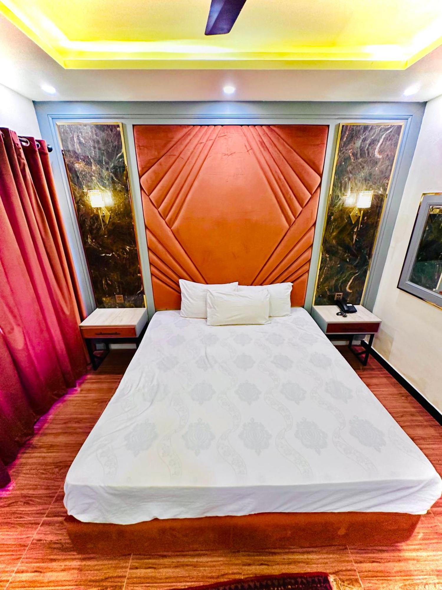 Blue Moon Continental Hotel Islamabad Eksteriør billede