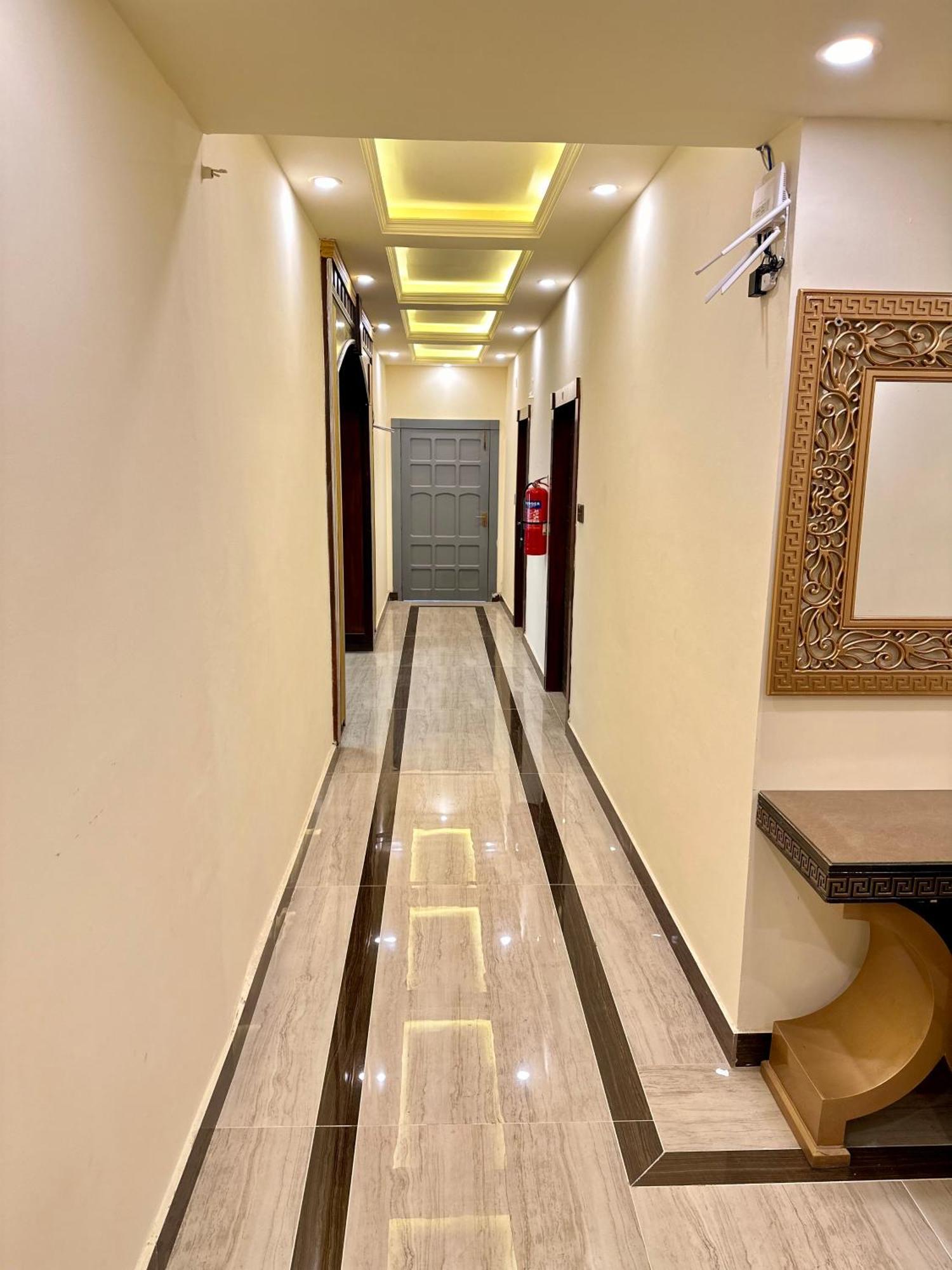 Blue Moon Continental Hotel Islamabad Eksteriør billede
